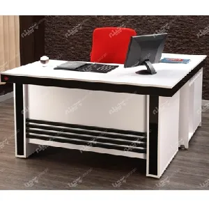 میزکارشناسی جوان (لترون)