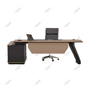 میز مدیریت فرامید